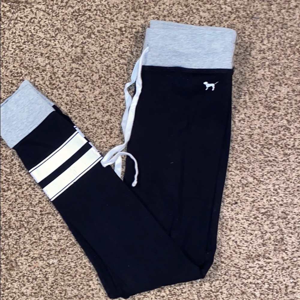 Victoria secret yoga leggings